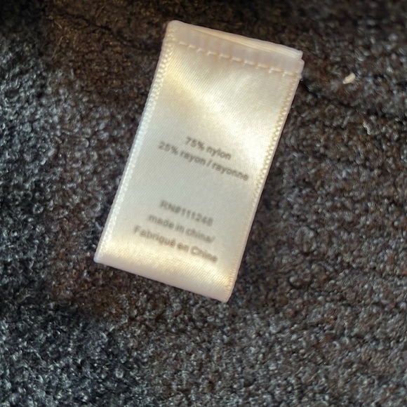 Barefoot dreams cardigan 🌲 - Picture 4 of 6